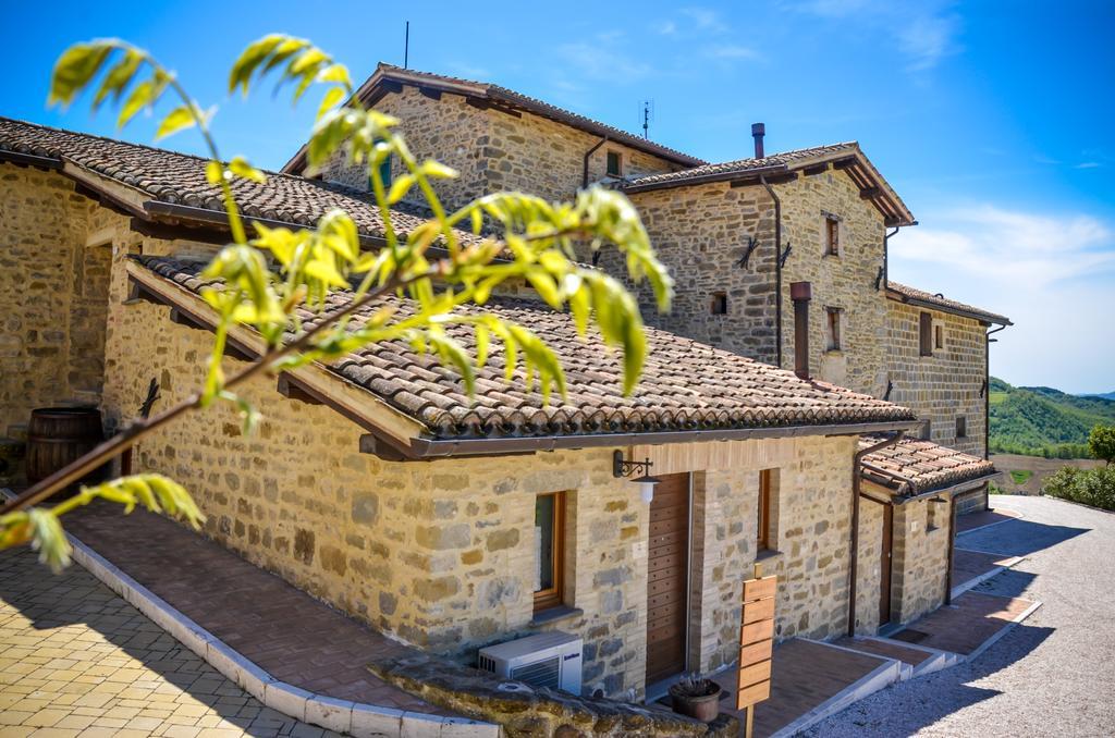 Villa Borgo Santa Cecilia Gubbio Exterior foto